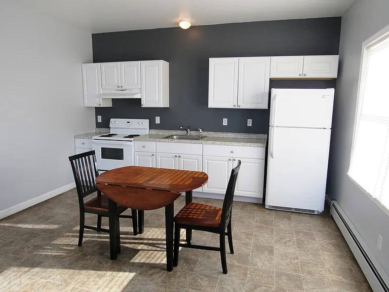 1089 Pulaski Hwy — Photo 5