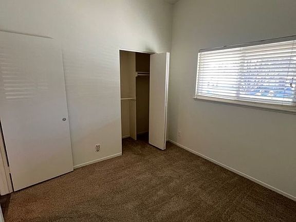 3rd image of 559 Galsworthy St