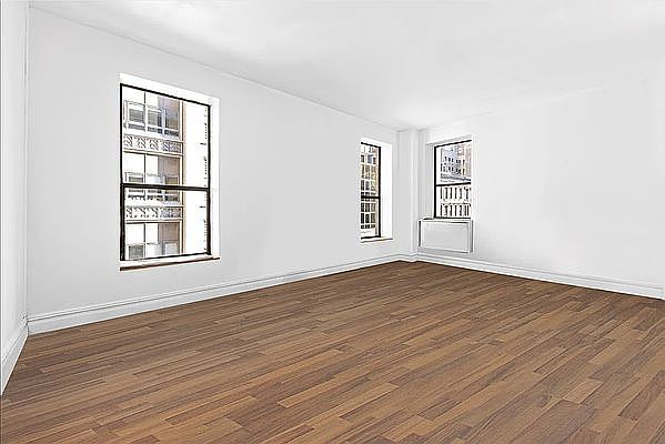 1st image of 154 W 70th St APT 4N