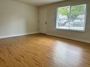 3606 Lincoln Ave APT D, Vancouver, WA 98660