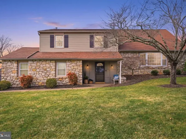 226 Andrew Dr, Newtown, PA 18940