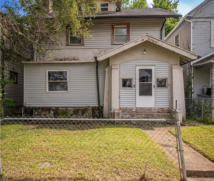 1st image of 330 Bolander Ave