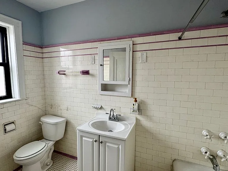 2402-10 W Lunt Ave #7000-06 — Photo 10