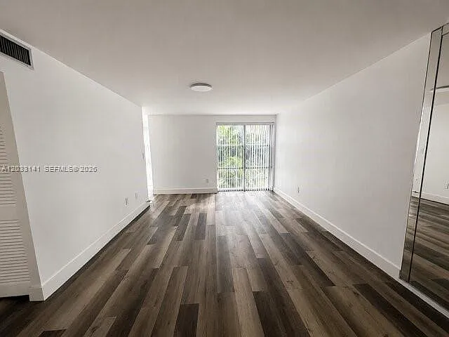 Avila Condo — Photo 4