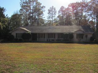 36 E Palm Rd, Hazlehurst, GA 31539