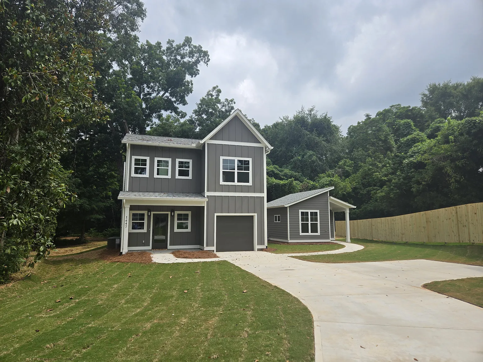 4 bed, 3.5 bath, 2133 sqft, $3,100 — Photo 1