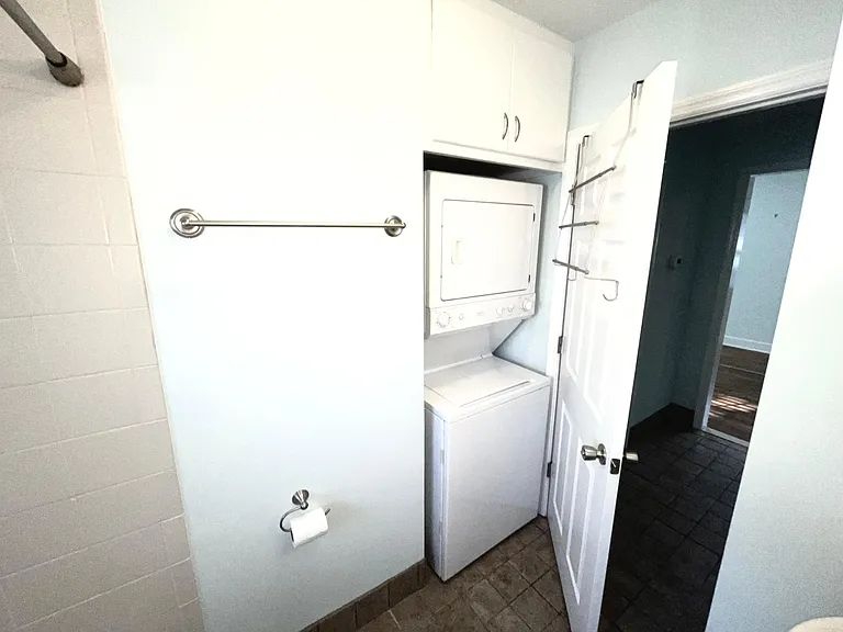 4317 Old Park Rd — Photo 5