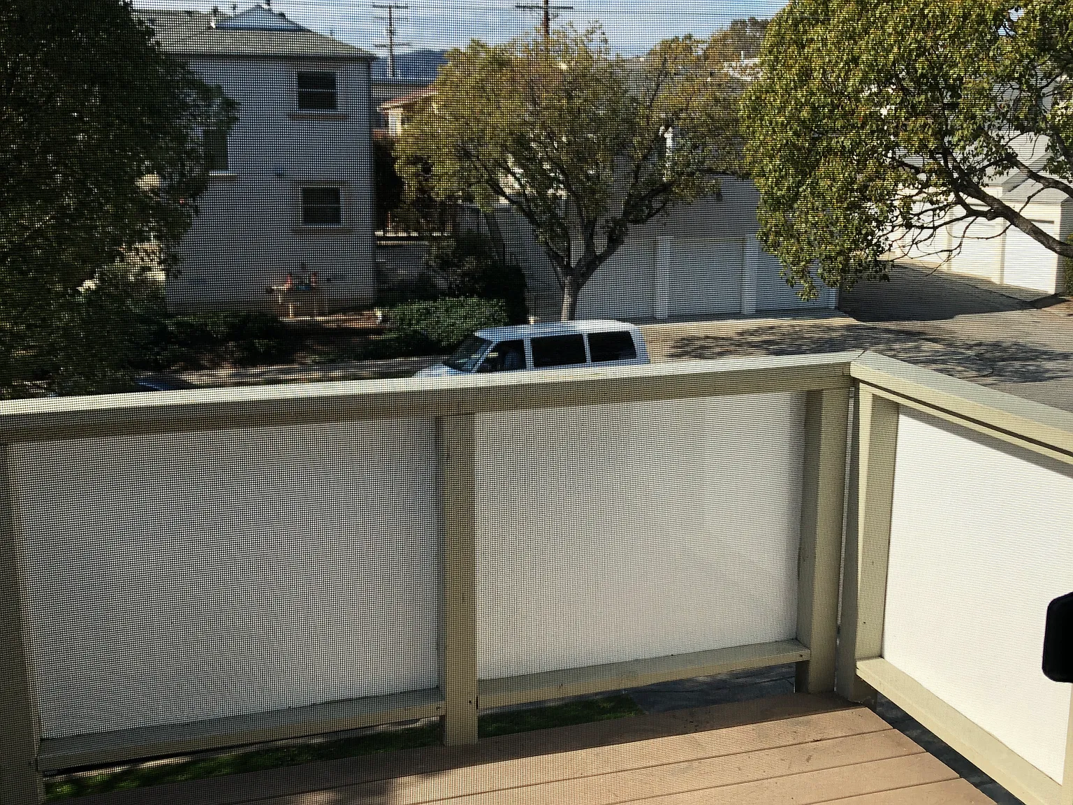 904 Washington Ave — Photo 2
