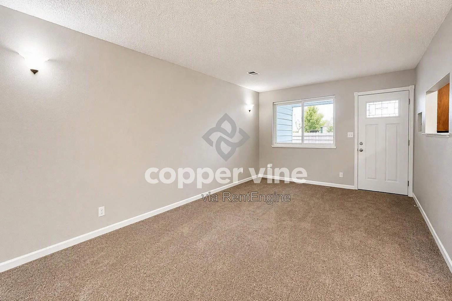 2 bed, 1.0 bath, 980 sqft, $1,930 — Photo 2