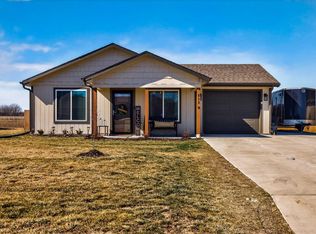 213 Clay Ave, Carbondale, KS 66414