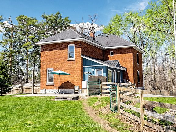 3rd image of 51 Balsam Rd