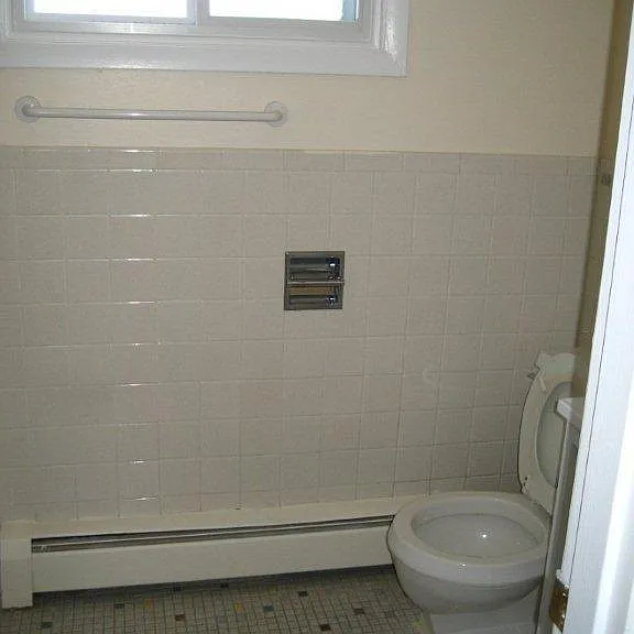 1120 Greenleaf Ave #1D — Photo 6