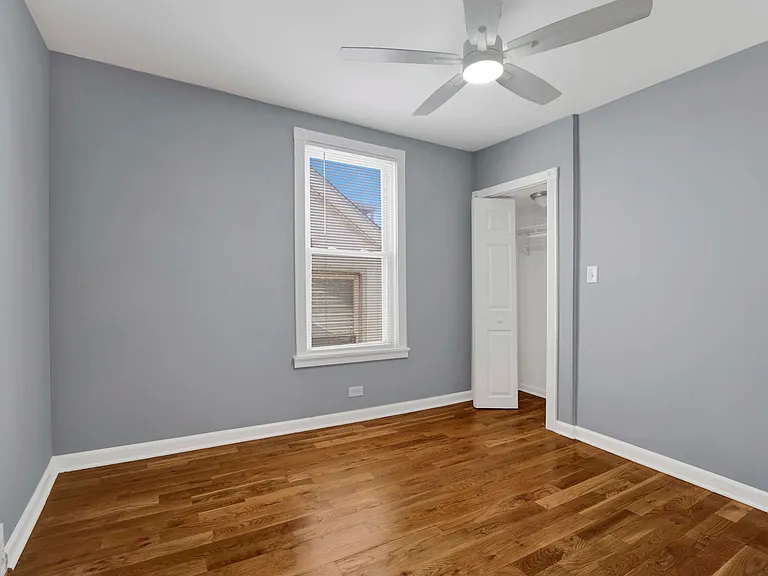 3721 W Shakespeare Ave — Photo 29