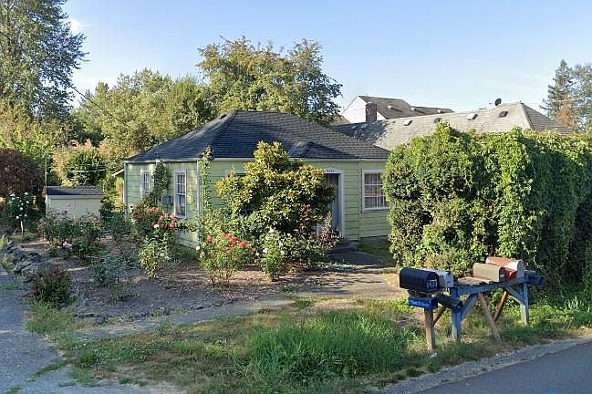 1st image of 5420 4th St E