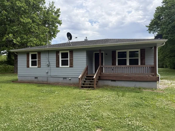 425 Bainbridge Loop, Muscle Shoals, AL 35661
