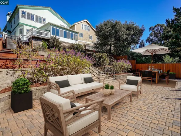 367 Hemleb Ct, Pinole, CA 94564