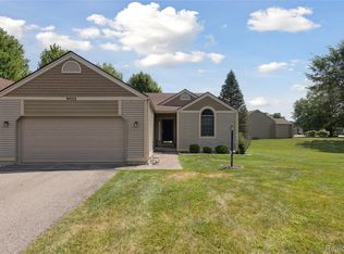9522 Weeping Cherry Ct, Davison, MI