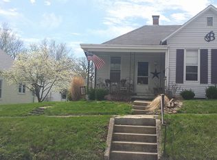 2617 Bird St, Hannibal, MO 63401