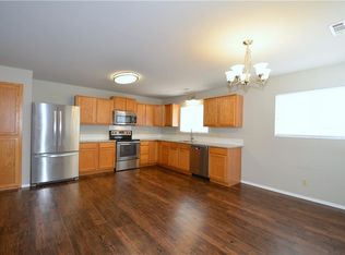 160 N A St #B, Centerton, AR 72719