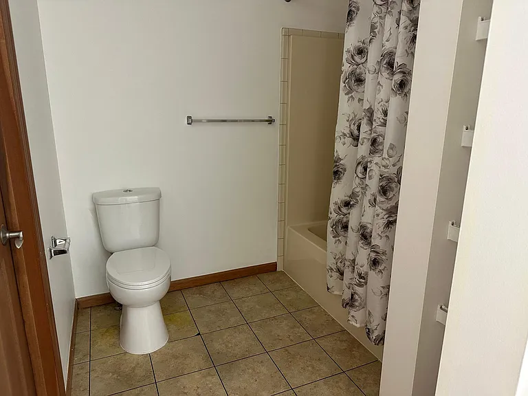 6455 Williams Lake Rd — Photo 32