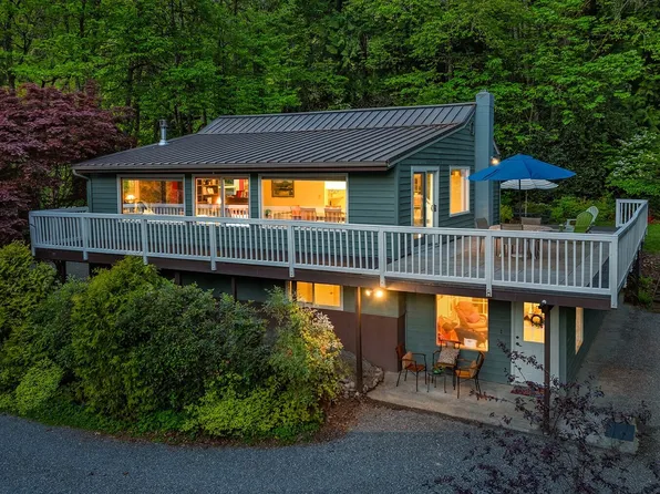 10408 238th Way SE, Issaquah, WA 98027