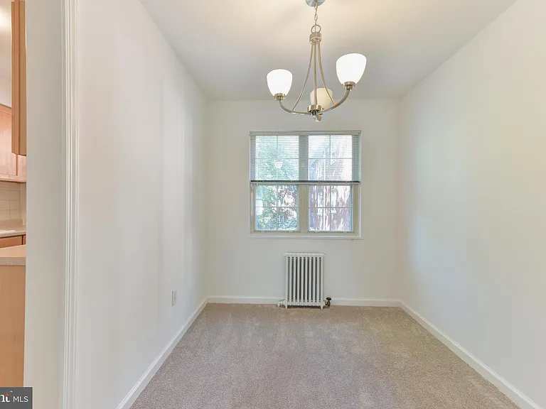 1423 N Nash St #208 — Photo 8