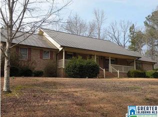 64 Honeysuckle Ln, Sylacauga, AL 35150