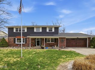 3547 Woodhaven Ln, Lima, OH 45806