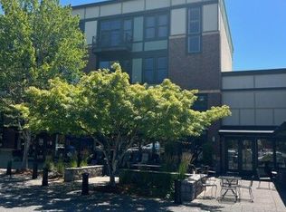 1425 NE 61st Ave APT 207, Hillsboro, OR 97124