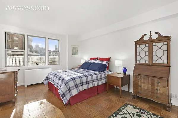 Sold by Corcoran | media 4