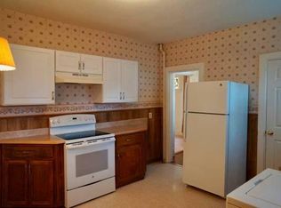 7 Pembroke St #1, Medford, MA 02155