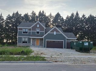 585 Hawks Ridge ROAD, Grafton, WI 53024
