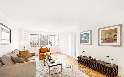 155 East 34th Street, #11R