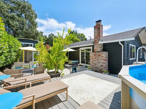 18344 Happy Lane, Sonoma, CA 95476