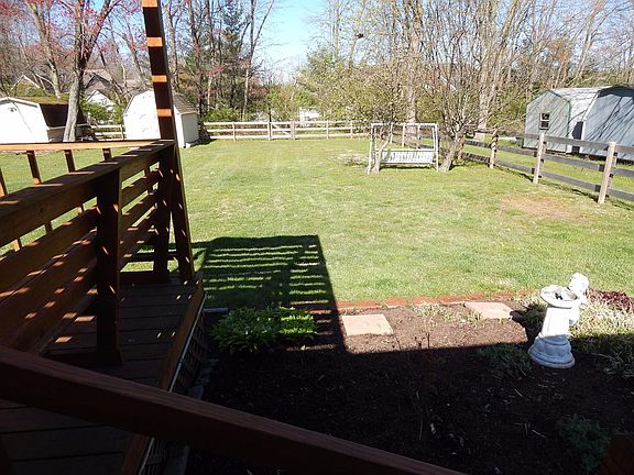 4th image of 5837 Karen Ln
