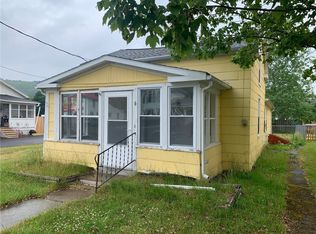 6 Maple St, Andover, NY 14806