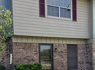8912 Glacier Ave, Texas City, TX 77591