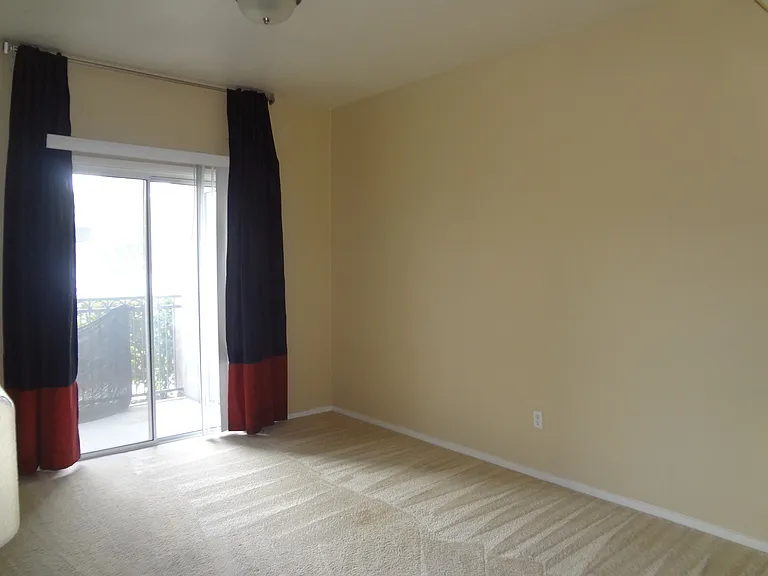 9050 W Warm Springs Rd #1081 — Photo 23