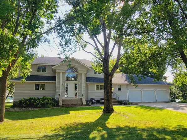 155 Northwood Dr, Cottonwood, MN 56229