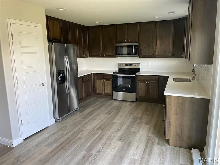 307 Meriadoc Ln — Photo 5