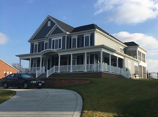 97 Persimmon Ridge Dr, Louisville, KY 40245