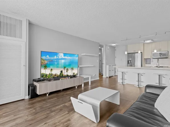1717 Mott Smith Dr APT 2312, Honolulu, HI 96822
