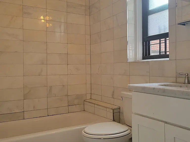 115 E 82nd St #6D — Photo 10