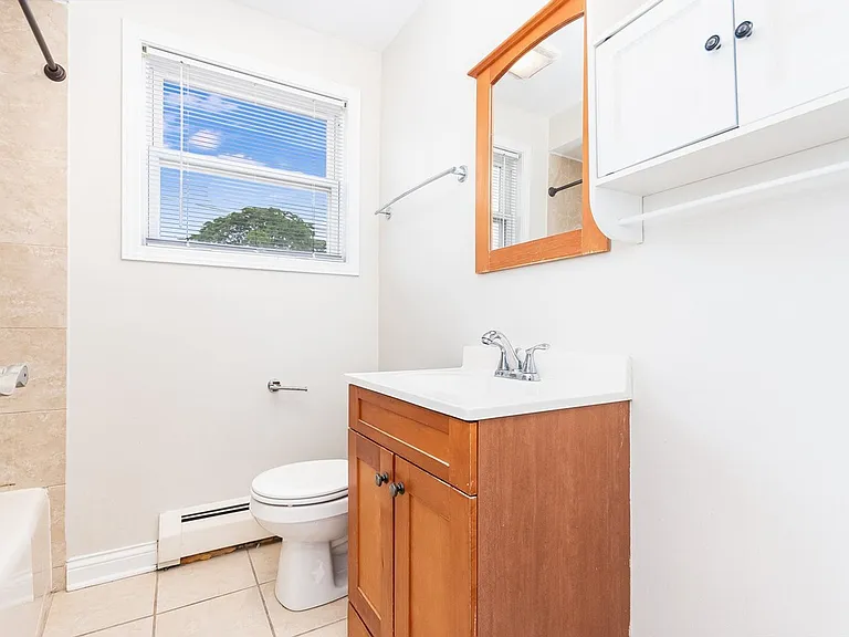 4629 Main St #3B — Photo 6