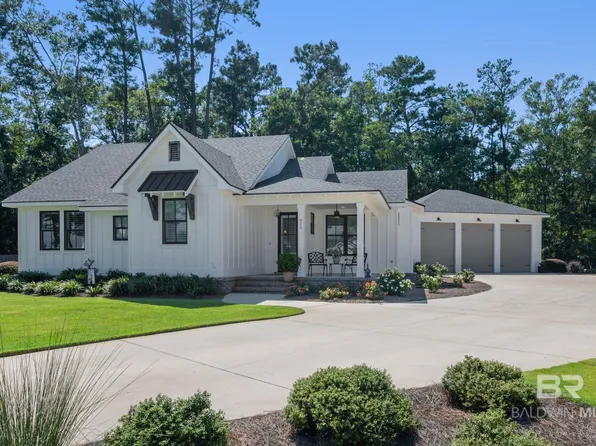 611 Lupine Dr, Fairhope, AL 36532