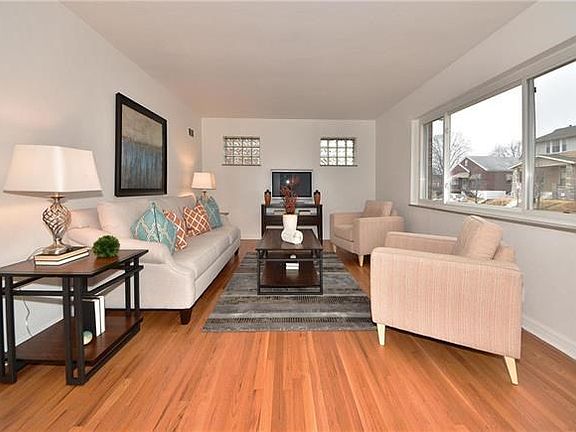 2nd image of 3174 Clifton Ave