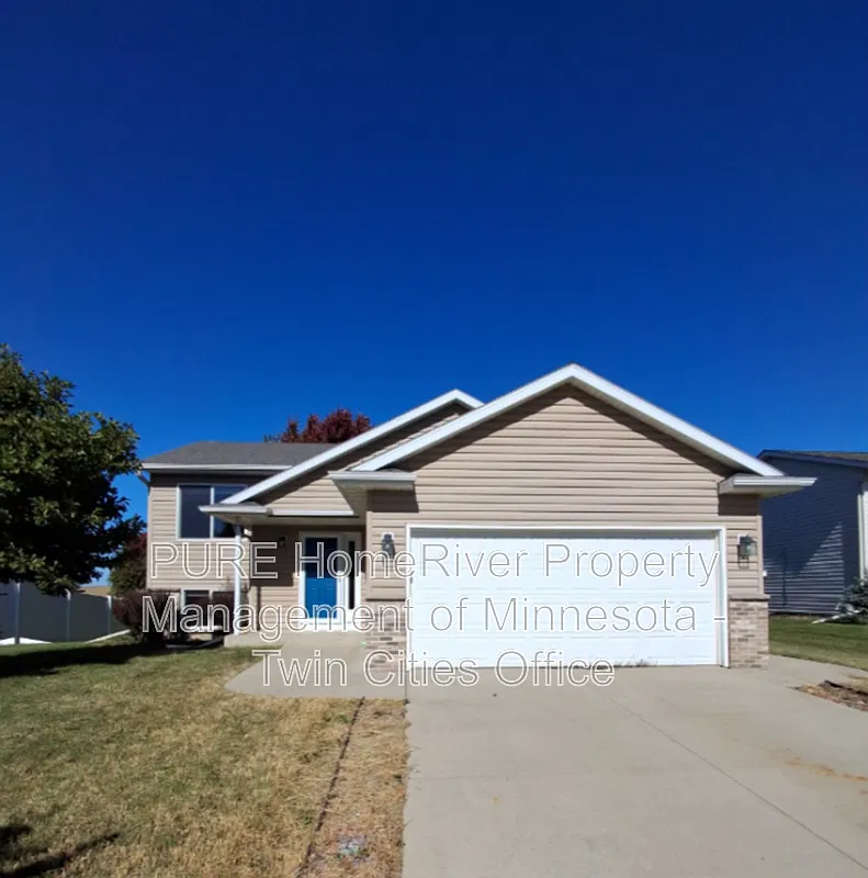 4 bed, 2.0 bath, 1948 sqft, $2,310 — Photo 1