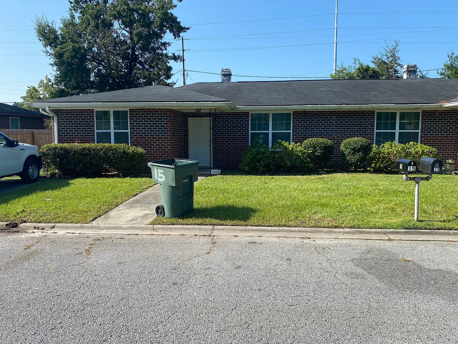 3 bed, 1110 sqft, $1,950 — Photo 1