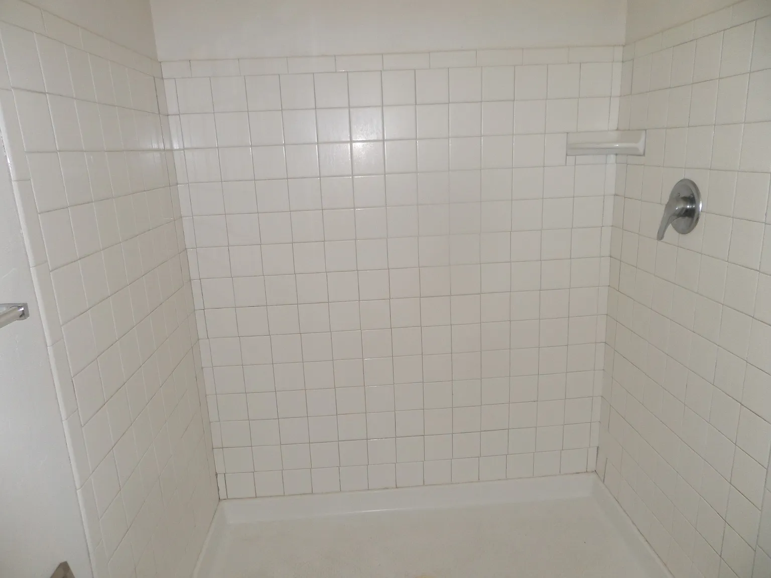 Studio, 650 sqft, $1,550 — Photo 3