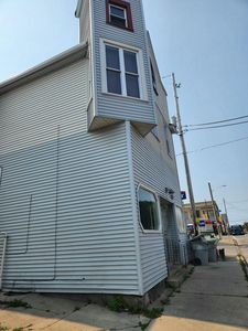 527 West Greenfield AVENUE, Milwaukee, WI, 53204